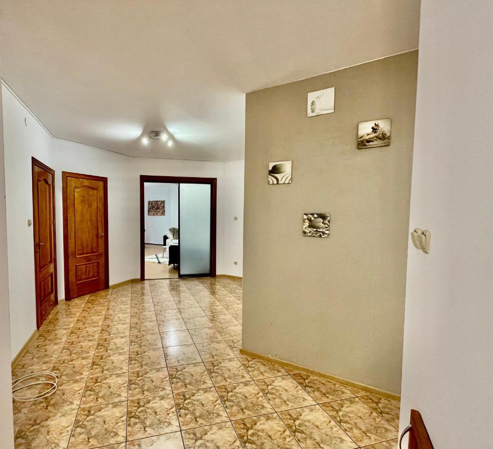 Warsaw Concierge Wola Ratusz Lägenhet Exteriör bild