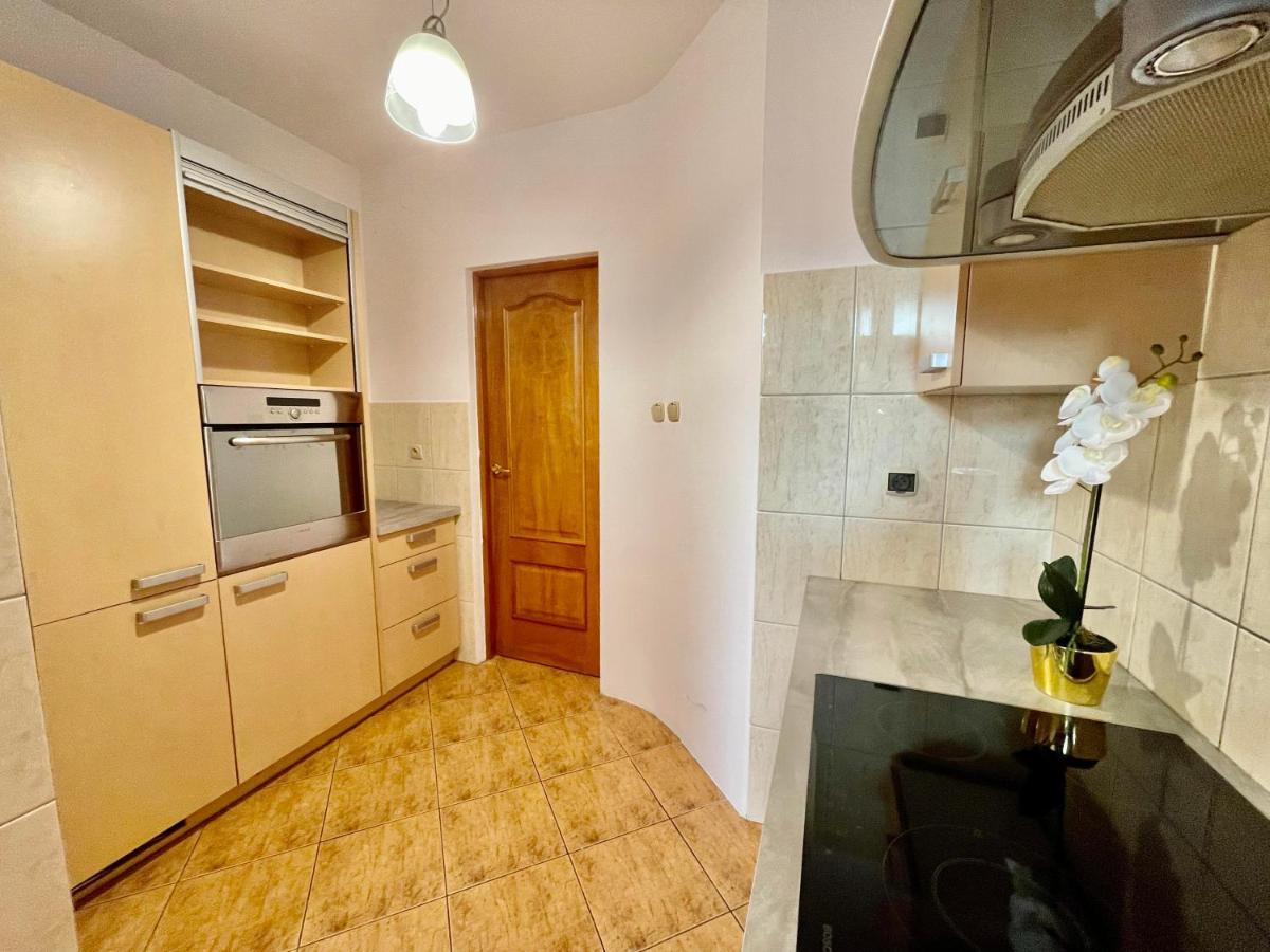 Warsaw Concierge Wola Ratusz Lägenhet Exteriör bild